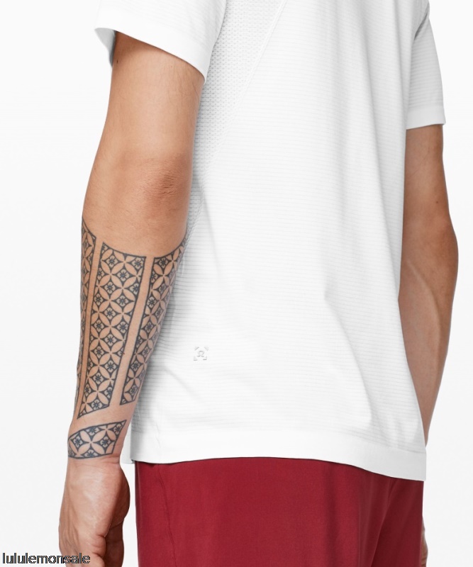 Lululemon Verkauf DELULU735 | Metal Vent Tech Poloshirt 20 Weiß
